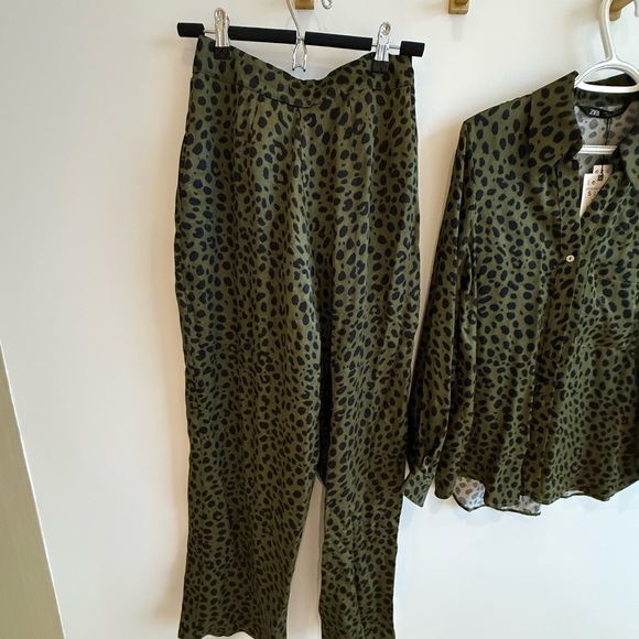 Zara Set - Picture 10 of 10